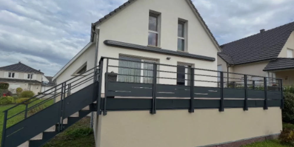 Terrasse en dalle grès cérame à Drusenheim