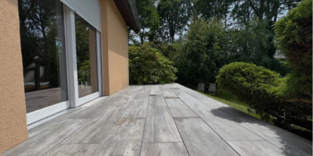 Terrasse grès cérame à Marienthal