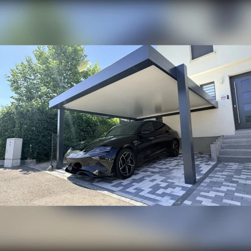 Carport aluminium anthracite adossé à une maison à Mommenheim – BH Solutions